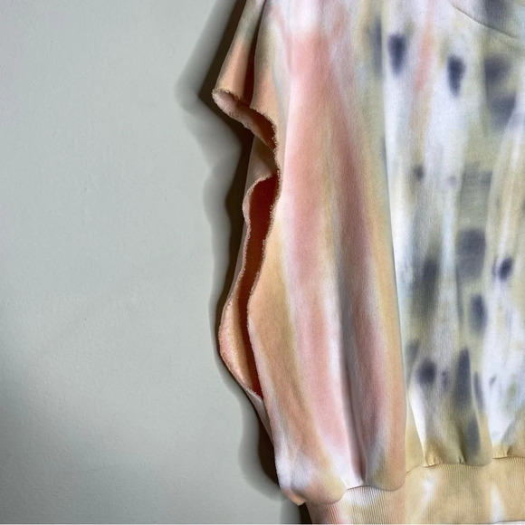 ✨NWT Young Fabulous & Broke Tie Dye Carla Cut Off Hoodie Sweatshirt Size Medium - Picture 6 of 12